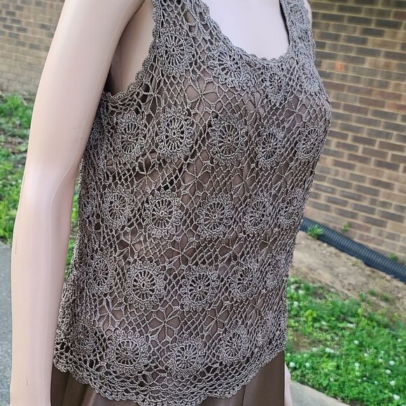 Cachet Elegant Crochet Beaded brown formal gown - Picture 5 of 9